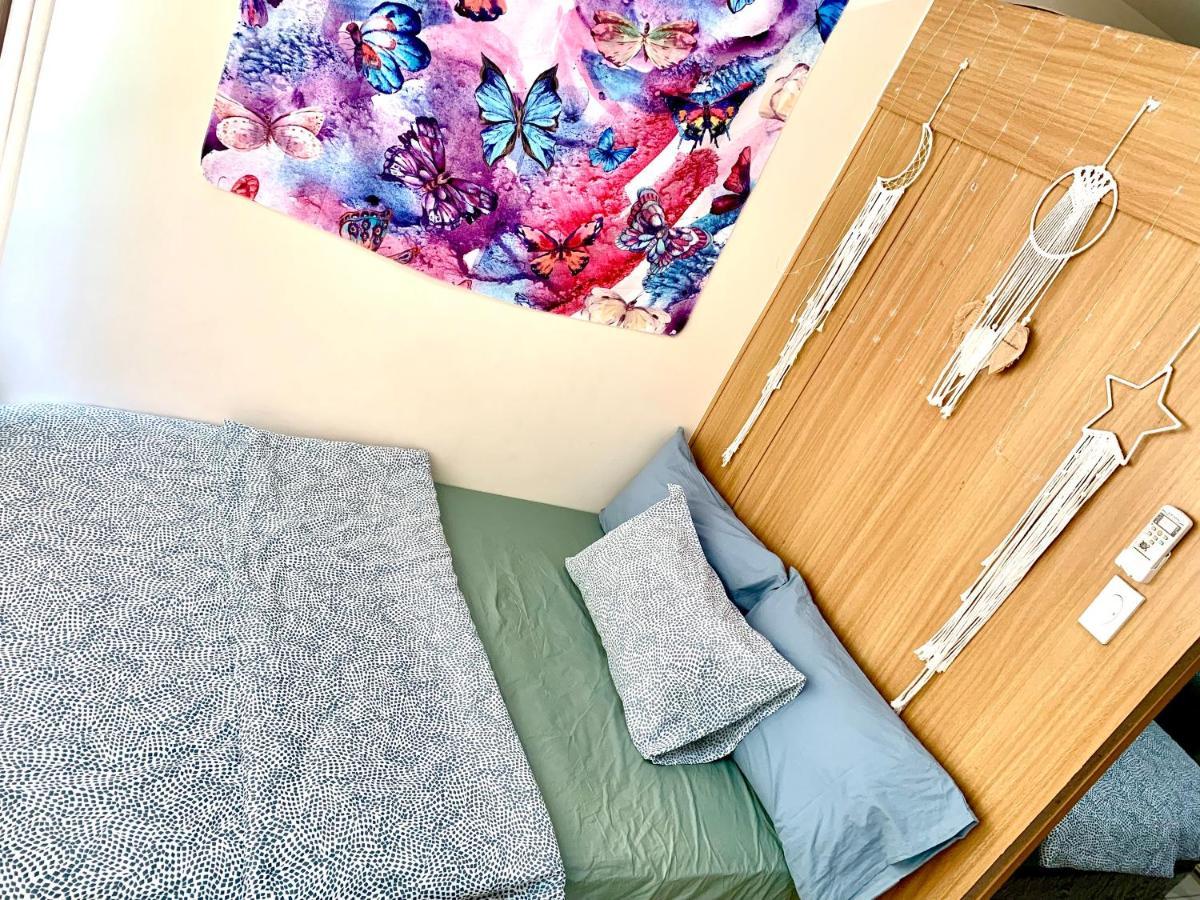 Kathys Crib At Shell Residences 마닐라 외부 사진
