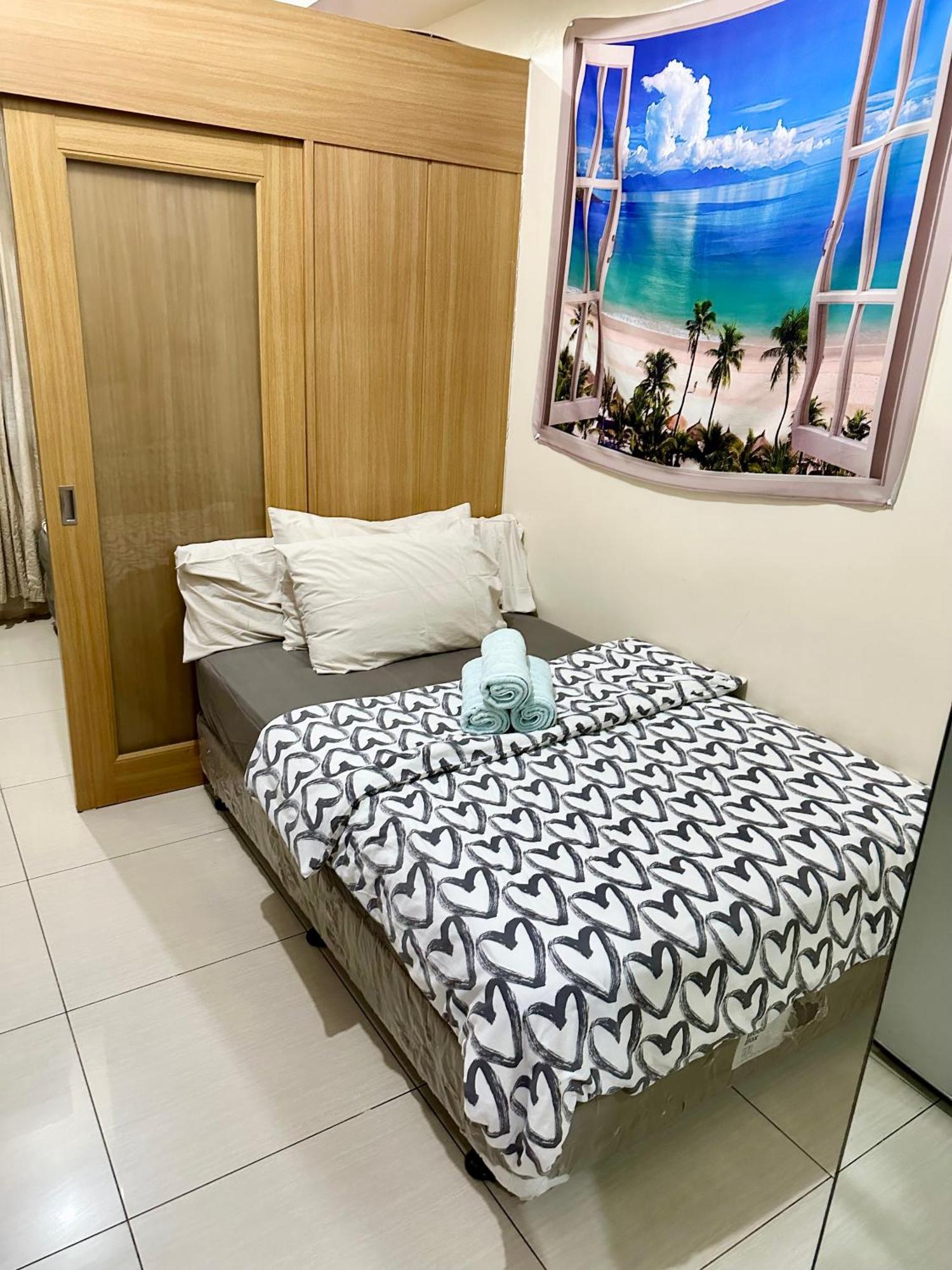 Kathys Crib At Shell Residences 마닐라 외부 사진